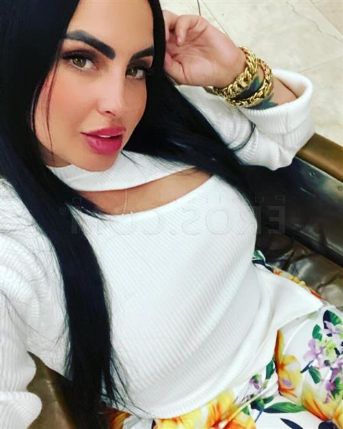Escort Modello Niroja, Modena id1436