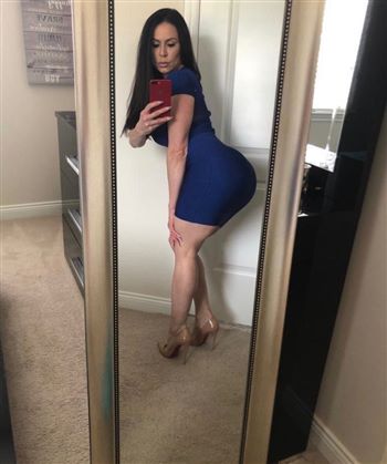 Khaniynia, escort in Messina id1401